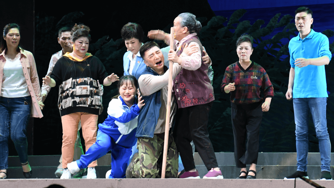 525077e960b31e0a046b7bf810e54de 525077e960b31e0a046b7bf810e54de