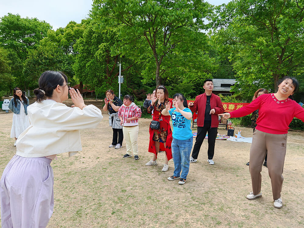 7cf026612cef4db861b3ba3437ab245