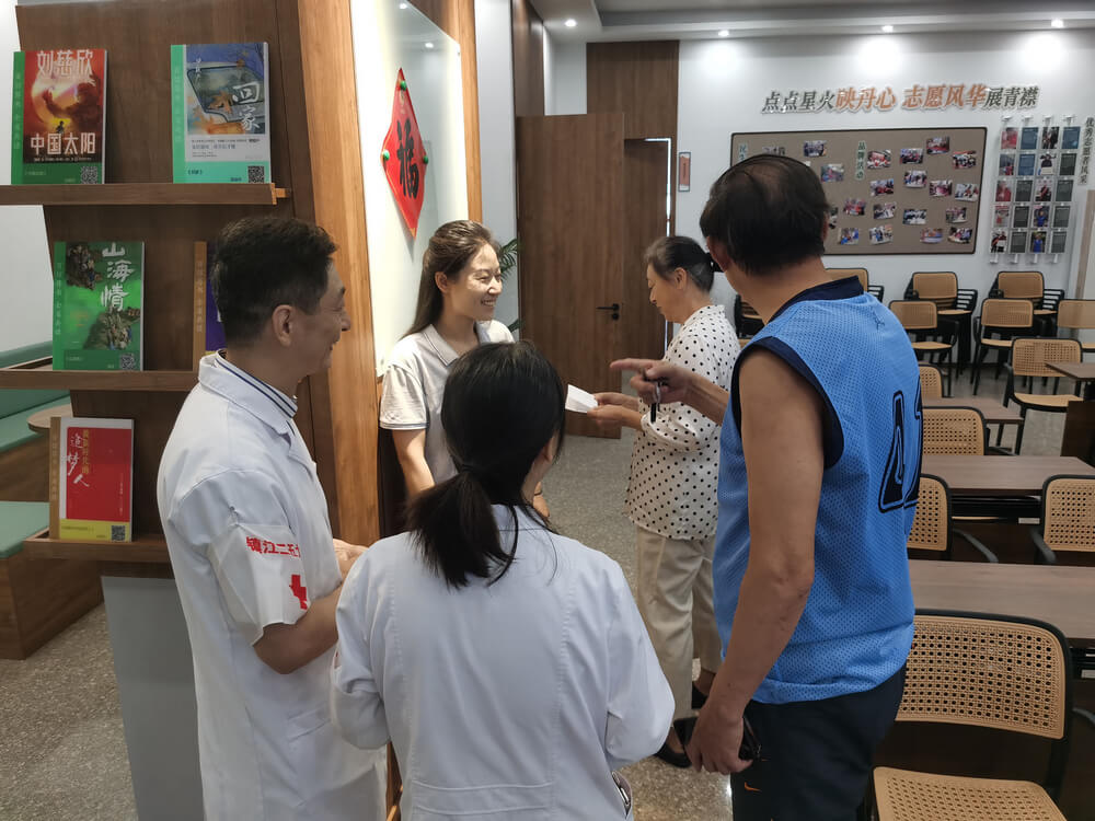 76dc3539f8583bcb1f90928d12a606f